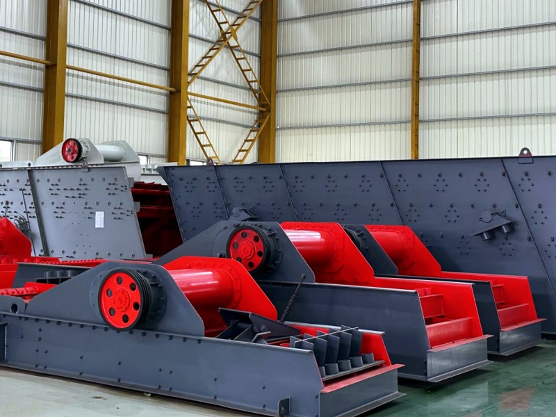 振動(dòng)喂料機(jī)