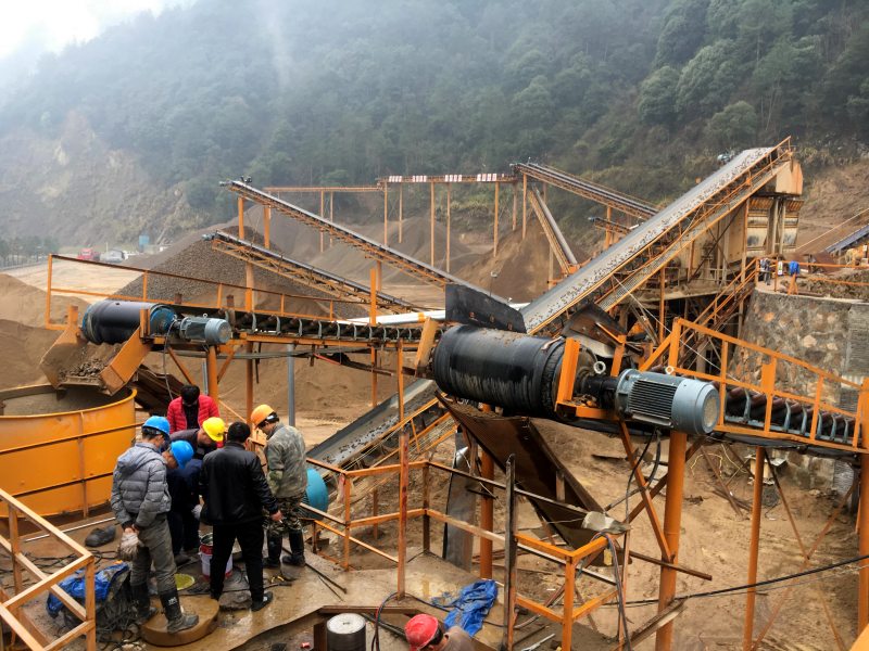 圓錐破碎機(jī)預(yù)防措施